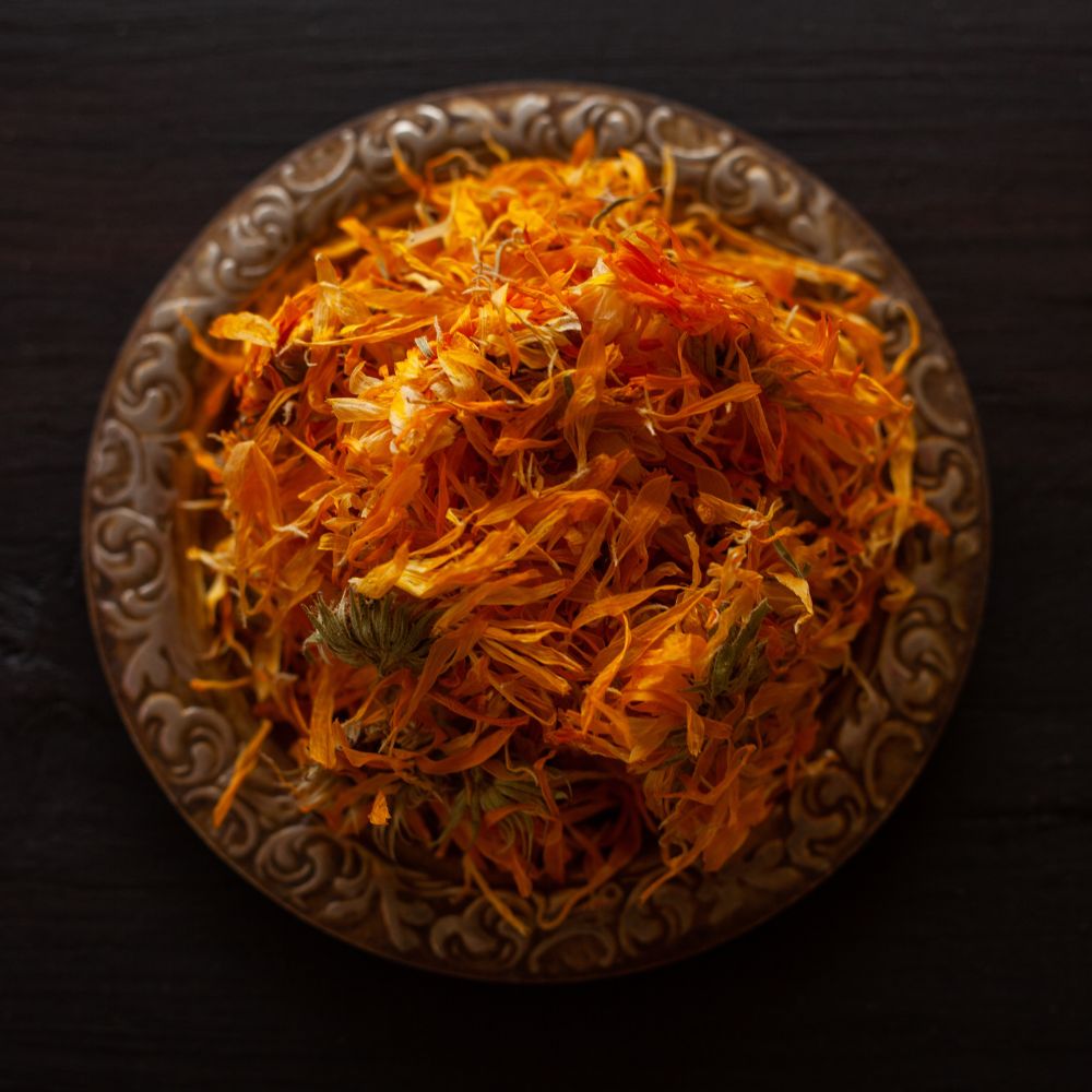 premium-saffron-threads-grade-a-fresh-high-quality-spice